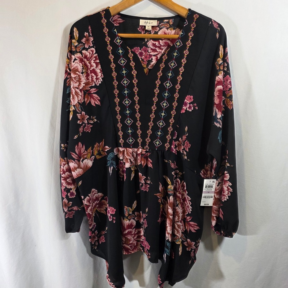 Womens 1X Boho Black Floral Embroidered V-Neck Long Sleeve Blouse Style & Co
